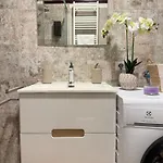 Luxury Apartment, A *