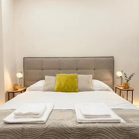 Lejlighed Luxury Apartment, A *