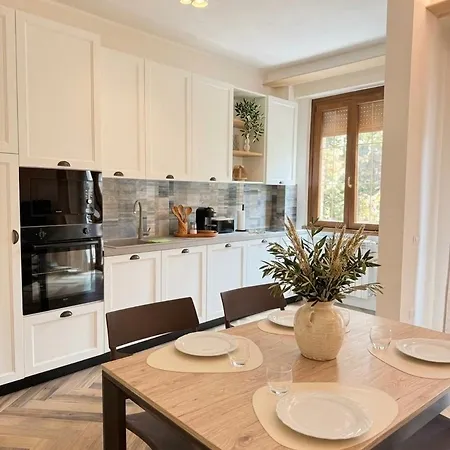 Luxury Apartment, A Lejlighed
